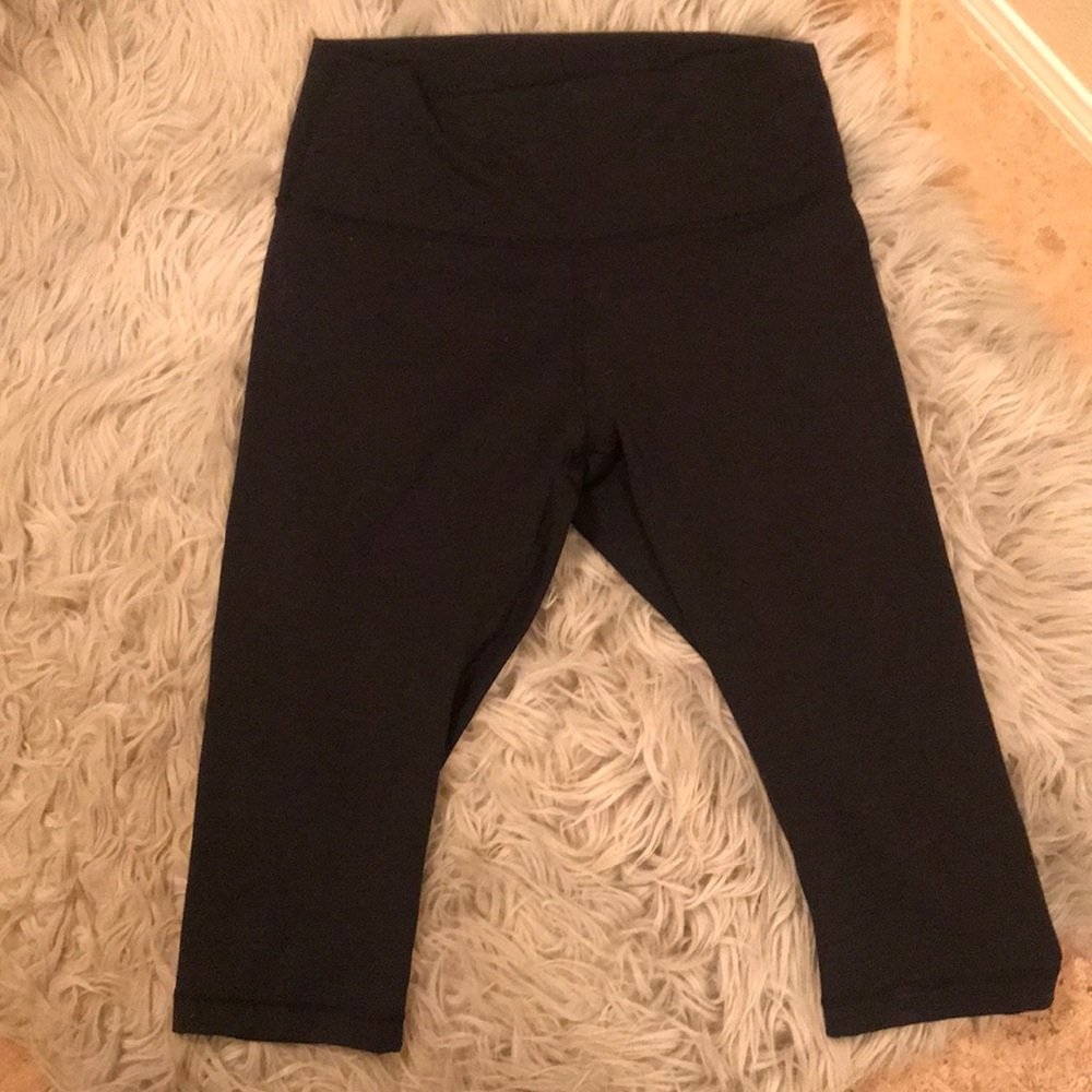 Lululemon Wunder Under crop (High Rise)